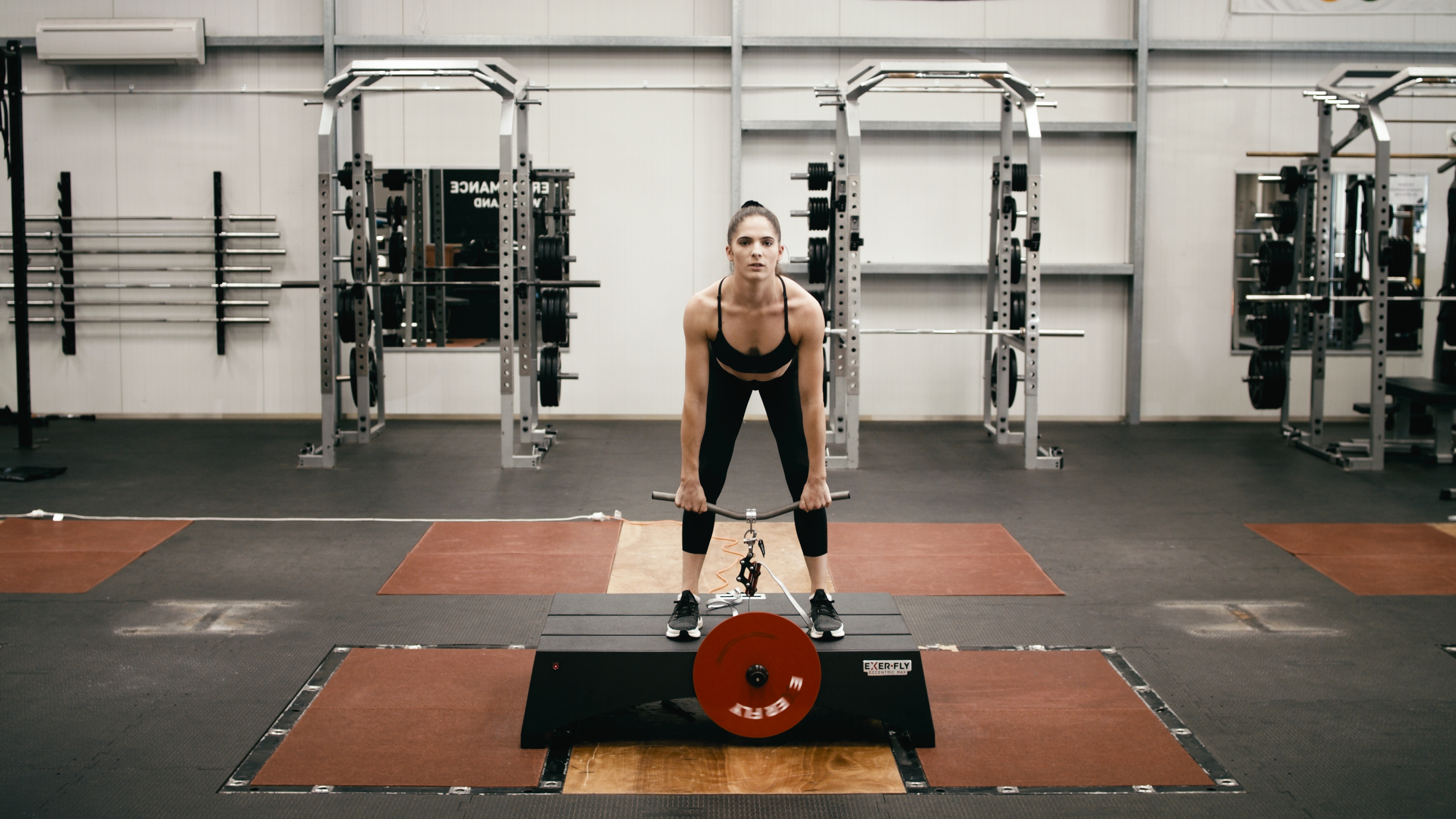 Eccentric Deadlift 